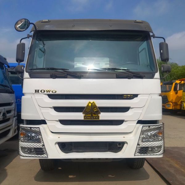 Large Capacity Diesel 371HP6 * 4 HOWO 30 Tons Manual Dump Truck Transport Vehicle
