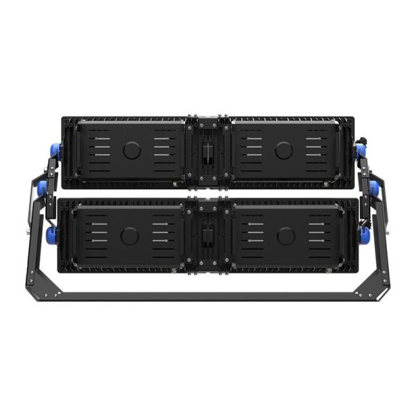 Pole-Mounted 2000W Stadium Sport Spot Light For Airport Terminal