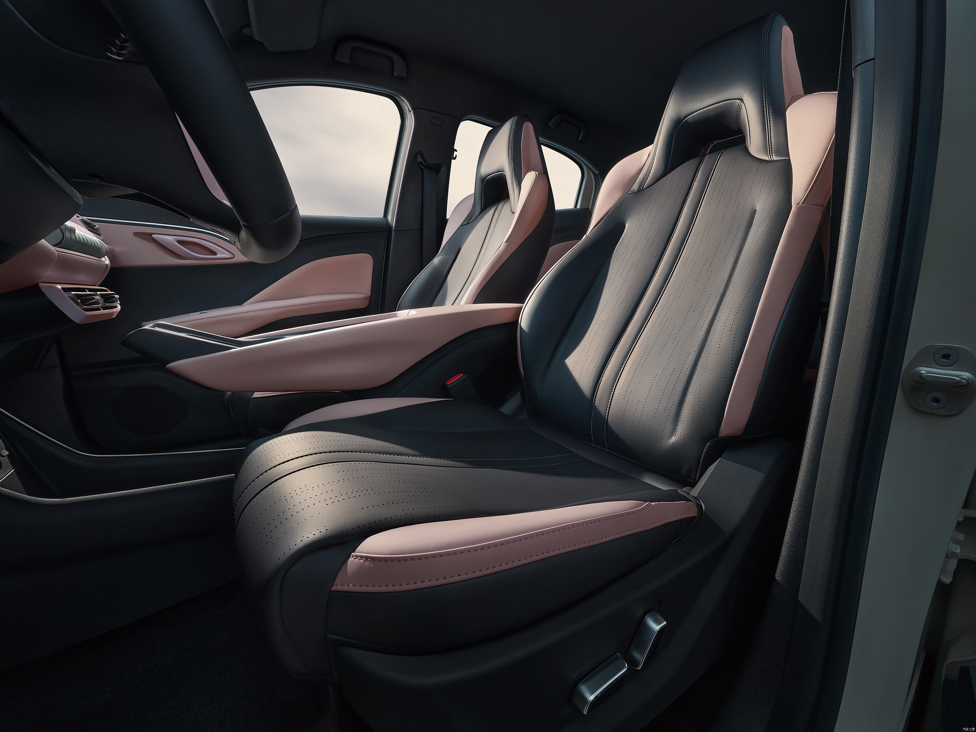 2025 BYD Seagull, EV диапазон 305KM-405KM, модернизированная конфигурация, более низкая цена!