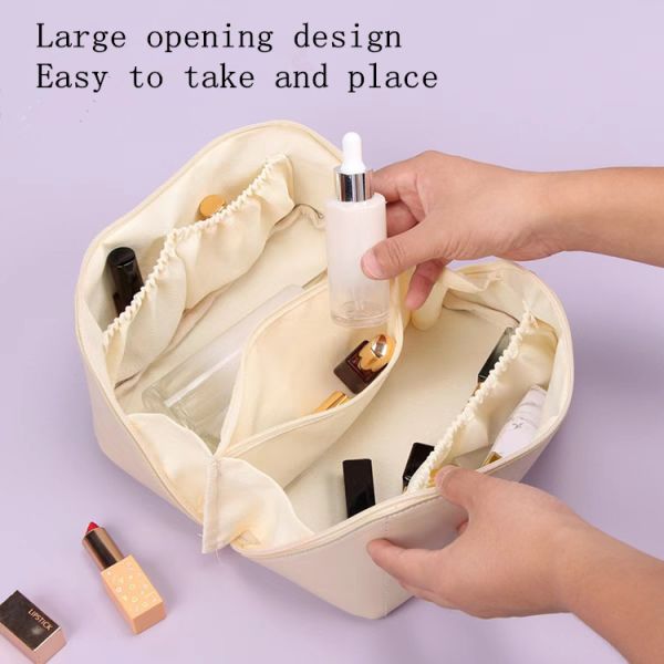Fashion Makeup Bag Cosmetics Bag PU Fabric Waterproof And Moisture Proof