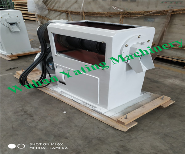 Compact Mini Rice And Flour Mill Steel Frame Rice Whitener 2.5 Ton Per Hour