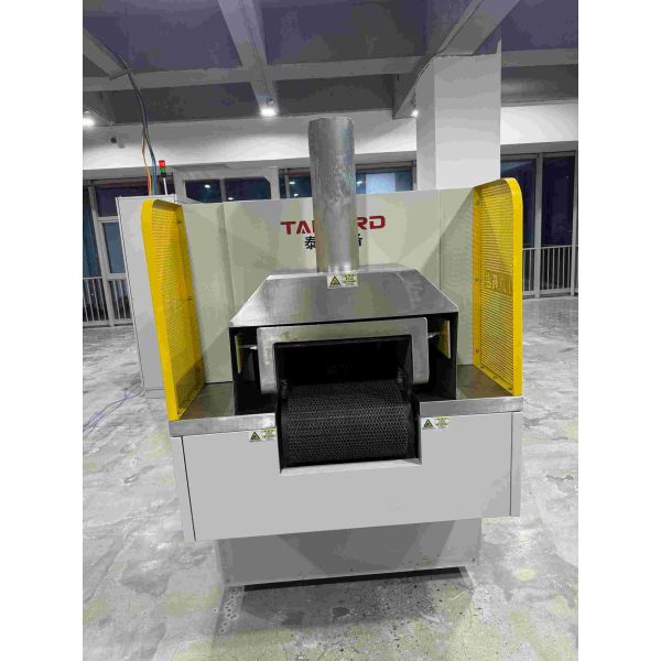 Metal Quenching Annealing Continuous Heat Treatment Conveyor Metal Sintering Furnace