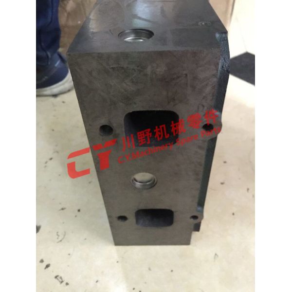4942138 Hyundai Bare Cylinder Head D1146 DH220-3 DH225-7 Daewoo Head