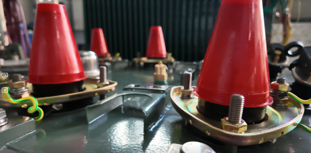 750kVA 3 Phase Underground Transformer 13.8kV to 208Y/120V ANSI/IEEE Standards For Commercial