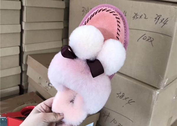 Luxurious Dyed Women's Merino Fluffy Sheep Wool Slippers , Ladies Sheepskin Slippers