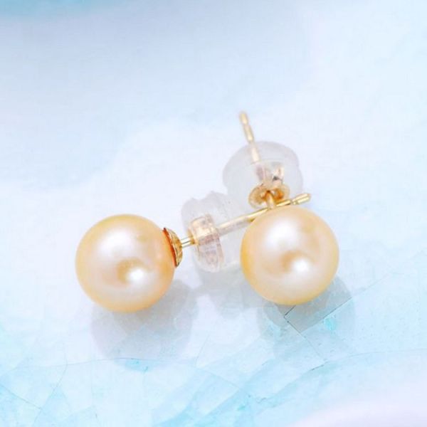 AAA Round 6.5mm Natural Freshwater Pearl 18K Yellow Gold Earrings(E20180102)