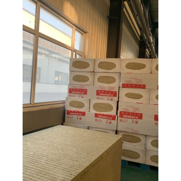 Customizable Rockwool Insulation Sheets Fireproof Acoustic Insulation For Thermal Building