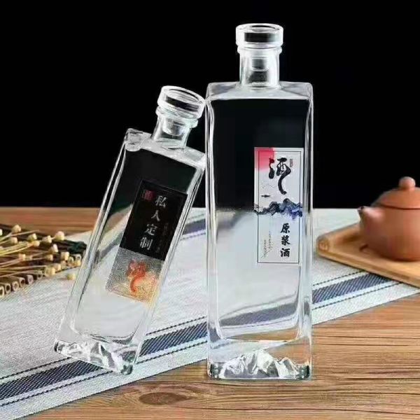 Custom Design 750ml Square Glass Wine Bottle for Wine Sealing Type CORK / Screw Top