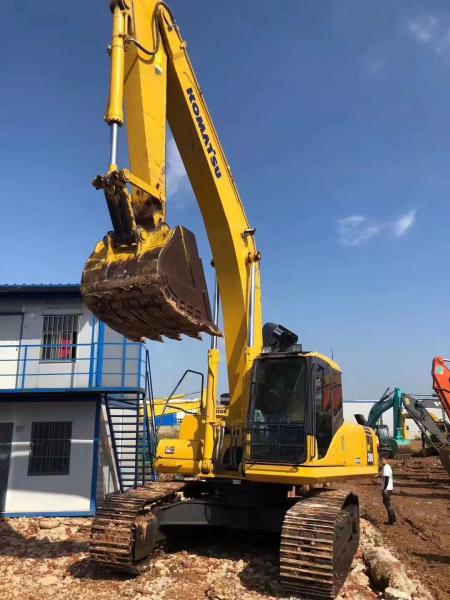 Excavadora usada komatsu pc300 -7 Excavadora com horas de trabalho 0-2000 e capacidade de combustível 100-500 litros