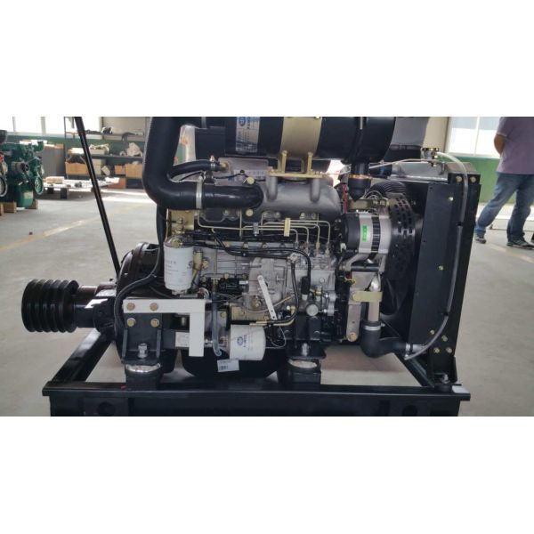 90hp 100hp 120hp 150hp 2000rpm 6105 Diesel Engine Stationary With Big Clutch Belt Pulley