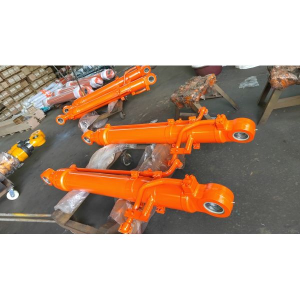 Doosan DH300-7 bucket cylinder with oil pipe Doosan spare parts hydraulic cylinder