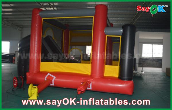 A corrediça Bouncy gigante 5 x 8m Boucer de salto inflável fortifica a corrediça de água inflável Combia