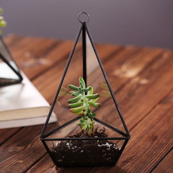 Handmade Glass Homeware Irregular Diamond Shaped Desktop Glass Terrarium Planter