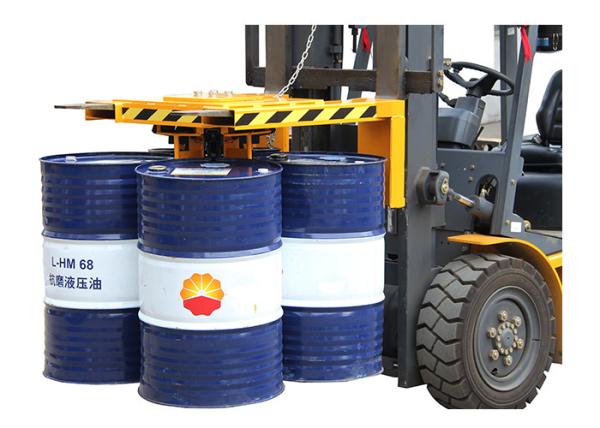 A empilhadeira YL4-1 montou quatro tambores aperta a grua com capacidade de carga de ajuste automática 500KgX4 do quadro do núcleo