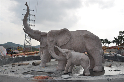 Fiberglass Garden Animal Sculptures Decorative Stone Elephant Garden Statue