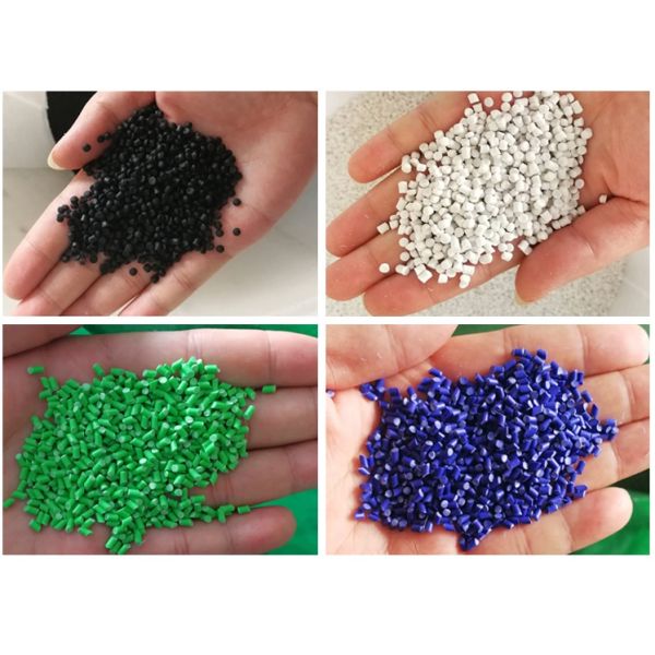 Light Weight FTTH Aerial Drop Cable Novel Flute With Non - Metal Strength Member