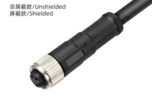 M8 resistente à água, rectas, femininas, com plugues sobresformados 3 - 8A IP67