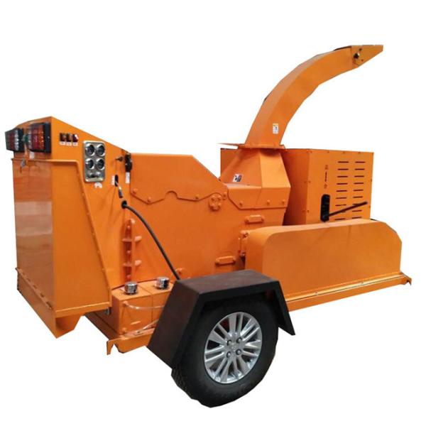 32HP Forestry Farm Wood Chipper Machine OEM 3.8*1.6*2.6m Water Cooling