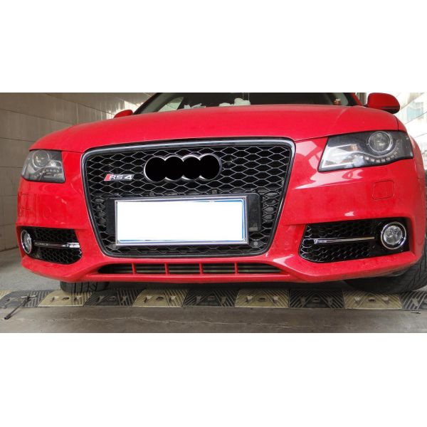 Части решеток автомобиля запасные для Audi S4