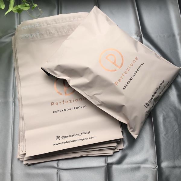 Biodegradable Wholesale Sustainable Custom Printed BIO Logo ECO Pack Mailers Pla Packaging Bag For Clothing
