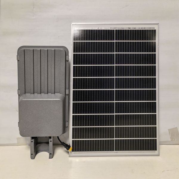 200W 300W 400W 500W Classsic Aluminum Solar Street Lights For Village Yard Outdoor