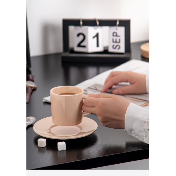 Деловые подарки Маленькие керамические чашки с ложкой и подарочной коробкой в классическом скандинавском дизайне