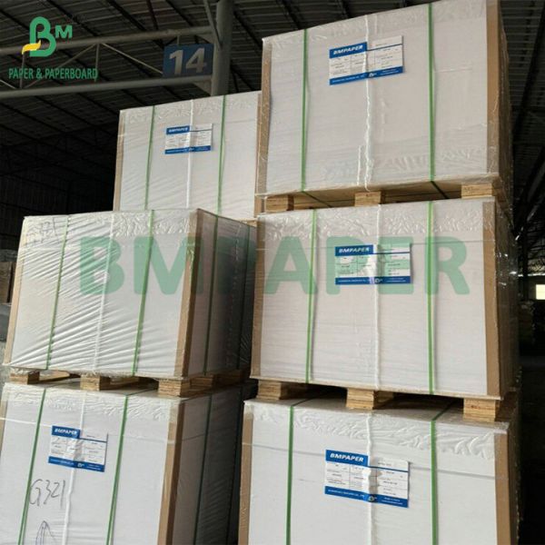 230gsm 310gsm C2S White Playing Cardboard With Blue Black Centre 230 gm 310 gm C2S Carton de jeu blanc avec centre bleu noir