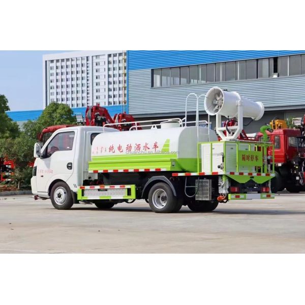 Multi Function Dust Suppression Vehicle Mist Cannon Vehicle Mining Dust Control Sprayer Truck 4.5 Cubic Meter