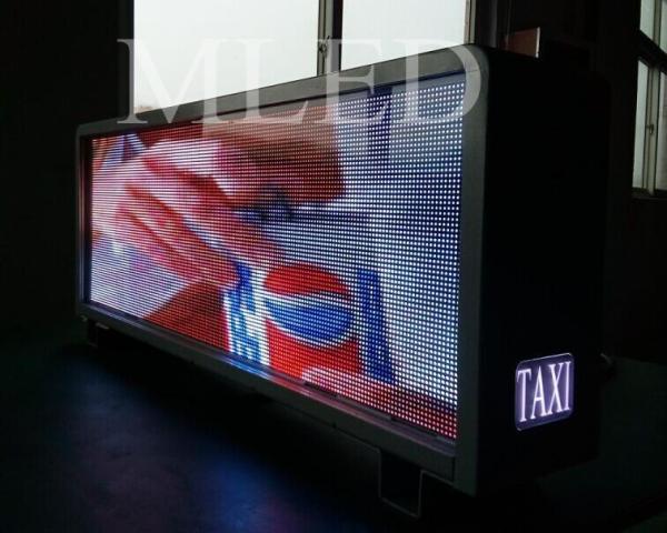 O táxi da cor 1R1G1B completa de P5mm SMD 3528 conduziu a exposição para anunciar