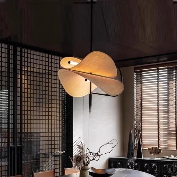 Lumière suspendue wabi-sabi