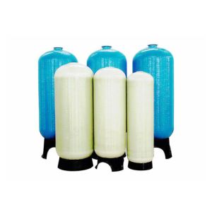 Réservoir et récipient en FRP en fibre de verre commercial pour l'adoucissement et la filtration de l'eau