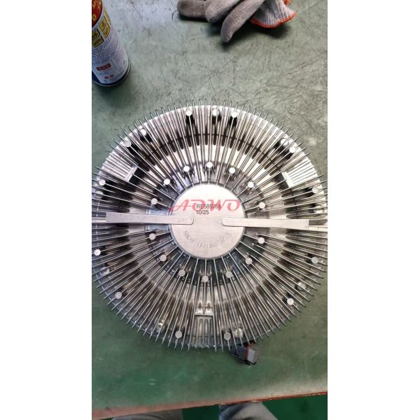 7482211815 KERAX DXI 13L Engine Fan Clutch ISO9001 Certified for Automotive Cooling System