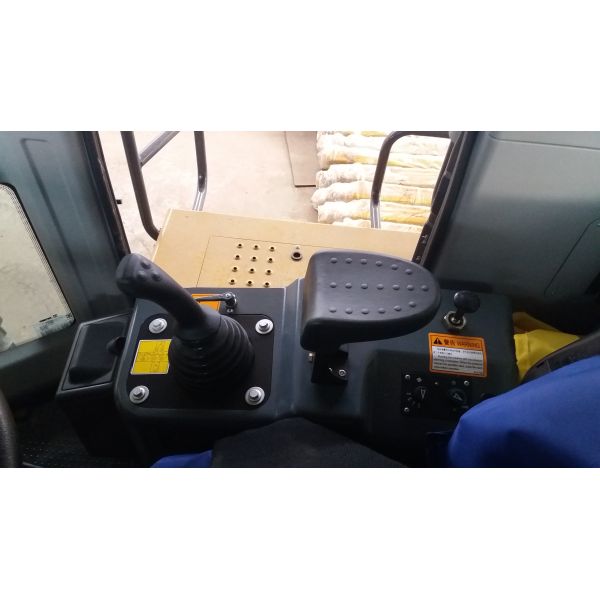 XCMG ZL50GN Compact Wheel Loader 3m3 Bucket Size / 5 Ton Loader Machine