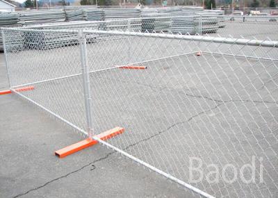 Construction Sites Temporary Yard Fencing , Firm Structure Crowd Control Barriers 