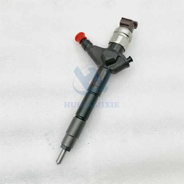 Parties d'excavatrice de bonne qualité Buse d'injecteur diesel 095000-6250 16600-EB70A 0950006250 16600EB70A Pour moteur Nissan Navara 1RZ injecteur de carburant