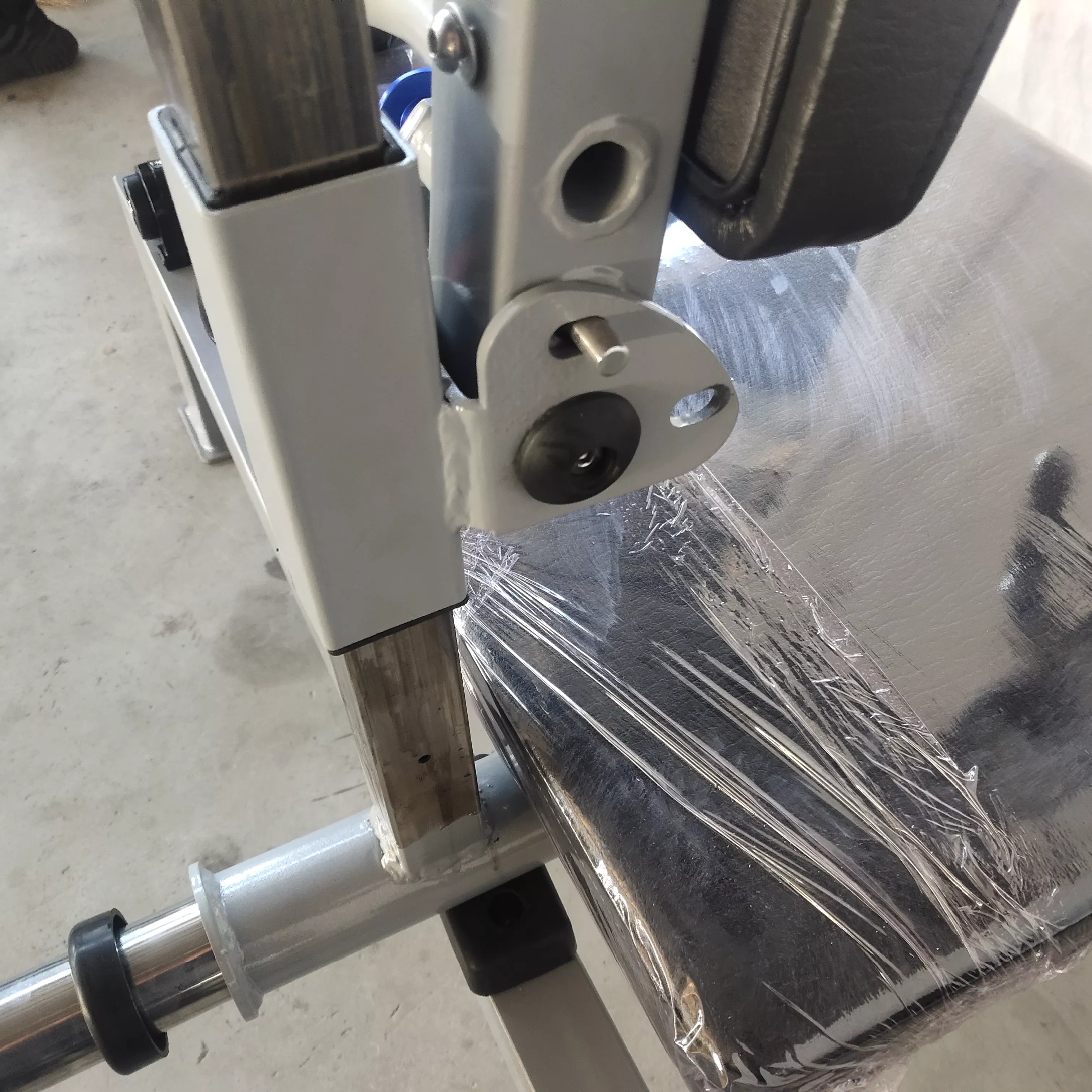 Indoor Outdoor Sports Equipments Multi Function Station Hip Thrust Machine