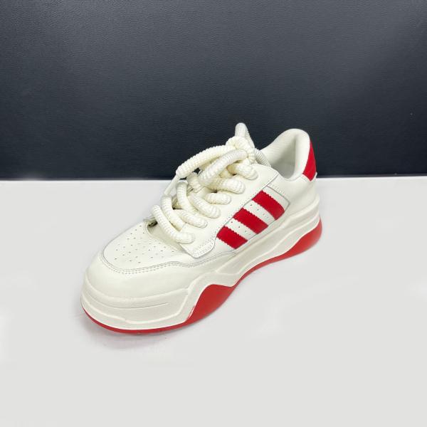 Breathable Classic Rubber Canvas Shoes Women Sneakers With Assorted Colors