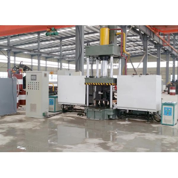 4.2x4.5x4.1m Overall Size CNC Angle Channel Bending Heating Machine 950mm Oil Tank Stroke
