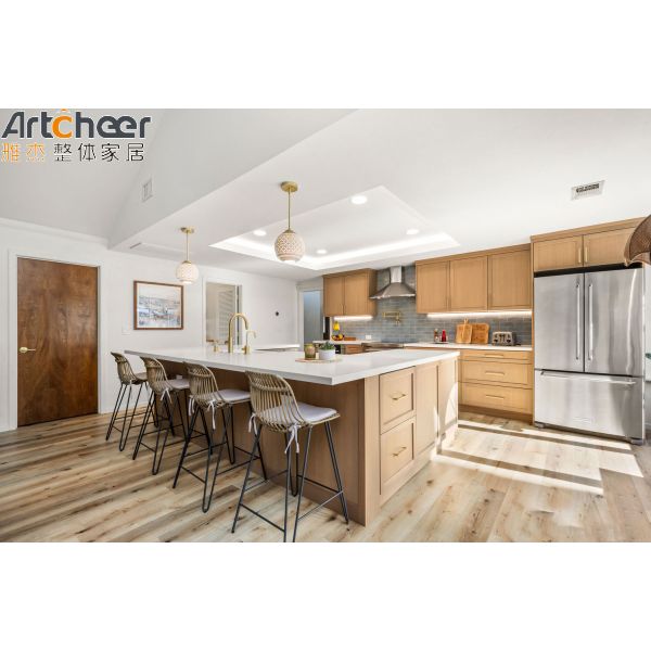 Modern Solid Wood Kitchen Cabinet with Customized Color and 3 Years Guarantee