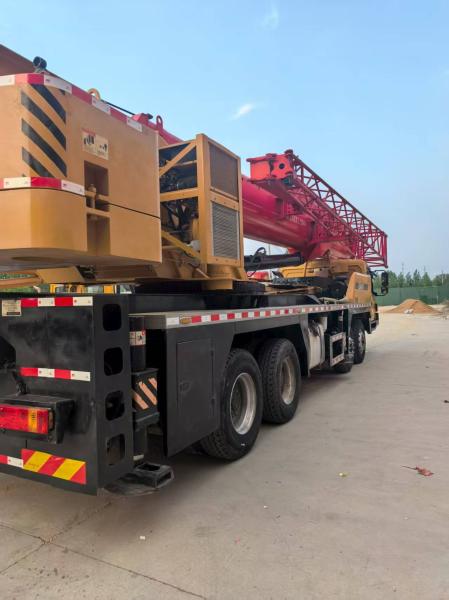 Grue sur camion Sany STC500E5 d'occasion de 50 tonnes 2022 Flèche de 45,5 m