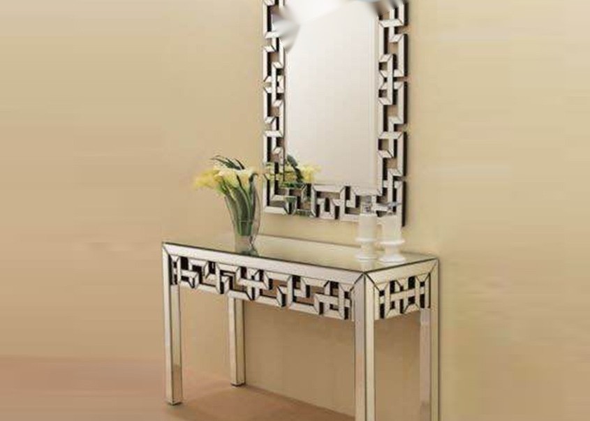 Silver Finish Wall Mirror with Compact Design 120X40X80CM Side Table