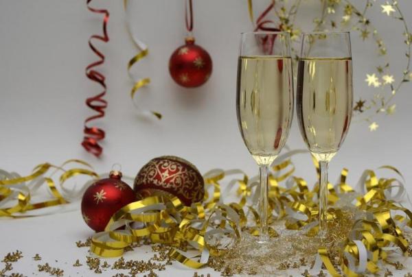 Personalized Crystal Wine Glass Lead Free Crystal Champagne Glasses 210ML