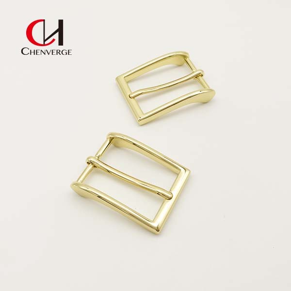 Rustproof 25.2g Gold Square Belt Buckle , Wear Resistant Heel Bar Belt Buckle