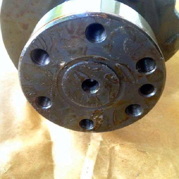 4D84 Engine Crankshaft  For KOMATSU Excavator PC40 3TR2R14 Diesel Engine Parts