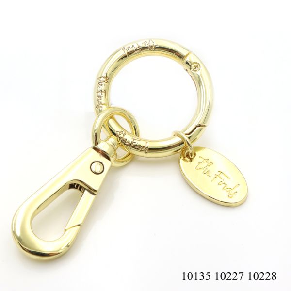 Oval Engraved Metal Key Tags Purse Metal Logo Charms Corrosion Resistant