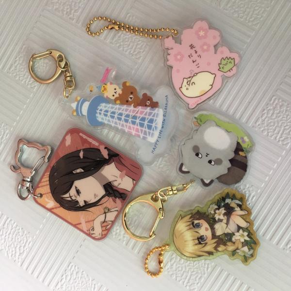 ROHS Approved Anime Gift Set Anime Figure Custom Acrylic Keychains