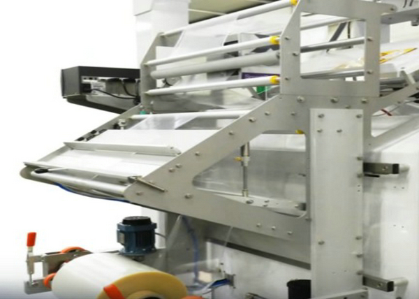 High Speed Chemical Powder Pouch Packing Machine , Automatic Bagging Machin