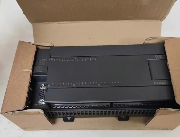 6ES7216-2AD23-0XB8 SIMATIC S7-200 CN CPU 226 DC Power Supply 24 DI Original PLC