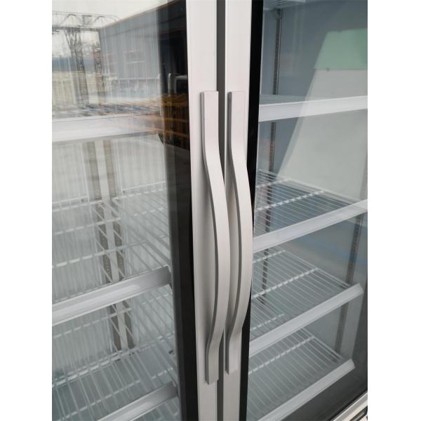 White / Black 3 Glass Door Commercial Refrigerator Freezer With Large Display Volume