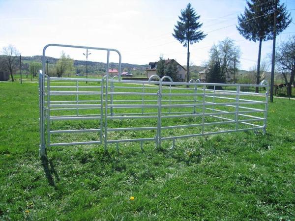 Hot Dip Galvanized Steel 12 Foot Horse Panels Round Pen Livestock Corral Panels